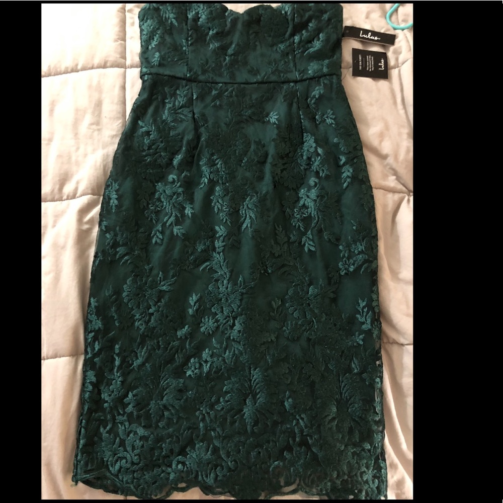 Lulu’s Green Formal Midi Dress